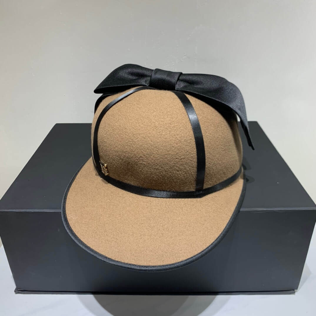 Burbbery Wool Hat 8011