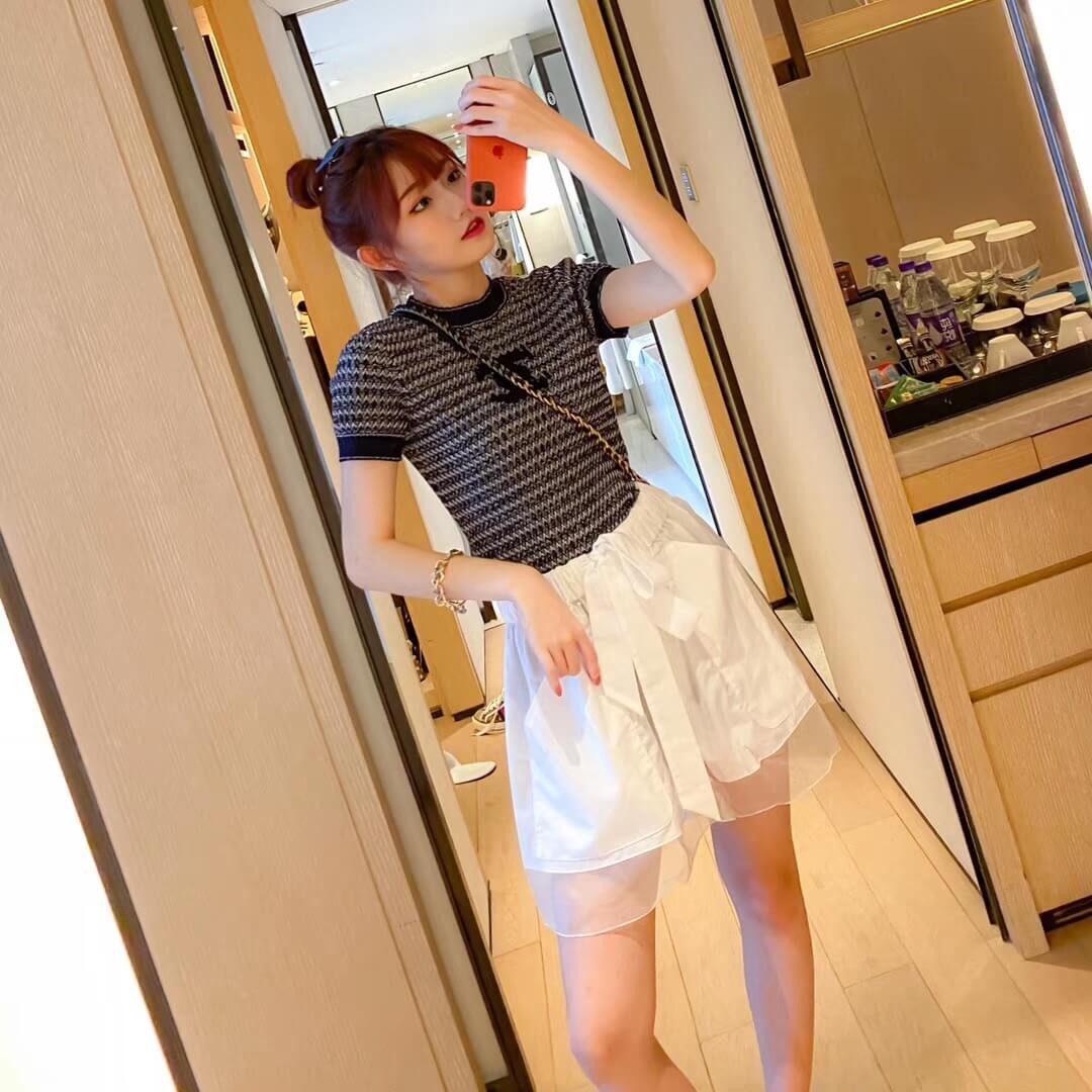 Chanel Shorts 837902