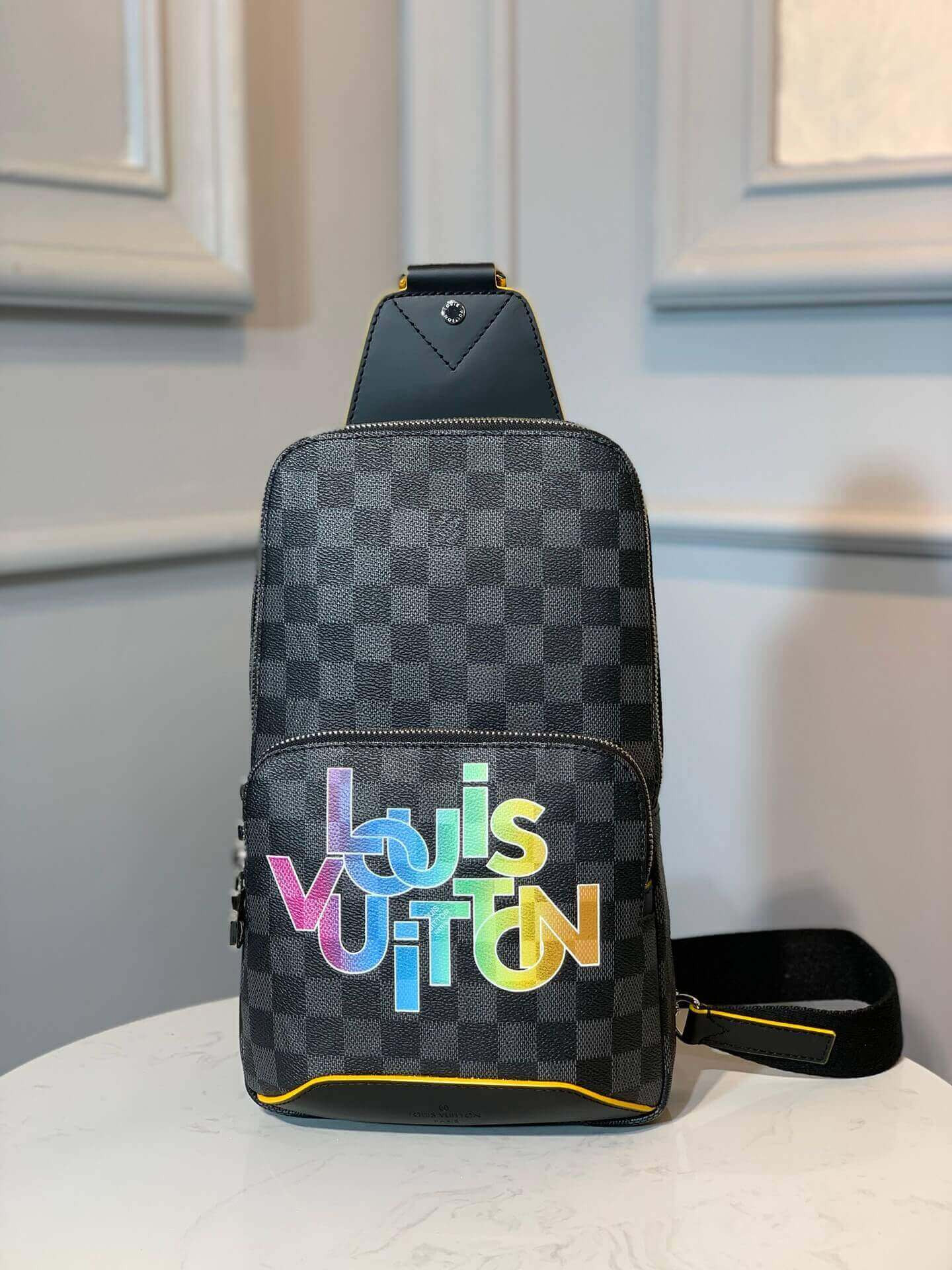 Louis Vuitton Damier Graphite Avenue Sling Bag N40273