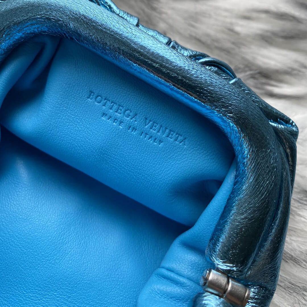 Bottega Veneta The Pouch Mini Clutch In Blue Metallic Leather 1364361