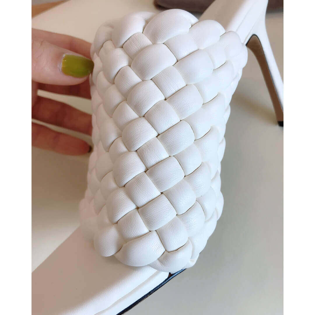 Bottega Veneta BV Curve Sandals 621340 White