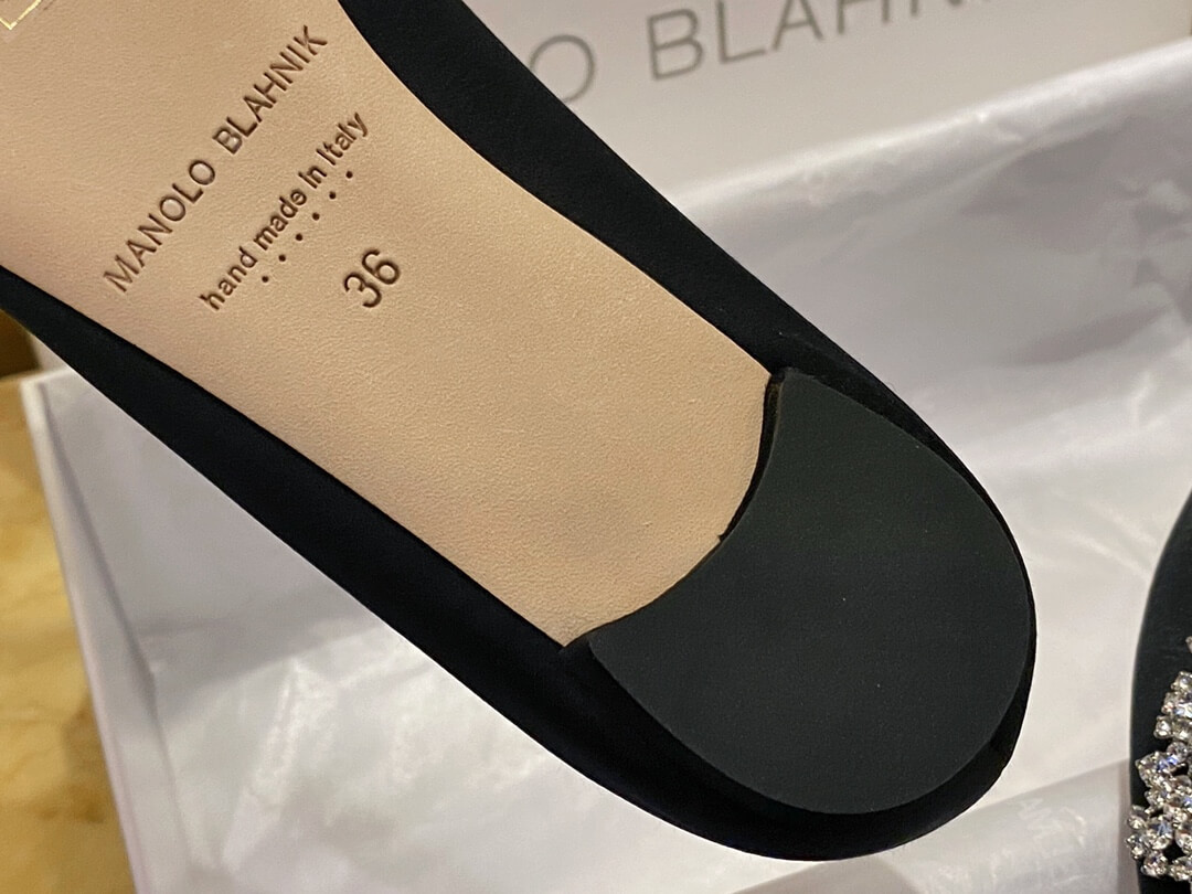 Manolo Blahnik Hangisi Flat