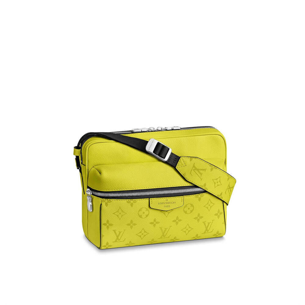 Louis Vuitton Outdoor Messenger M30244