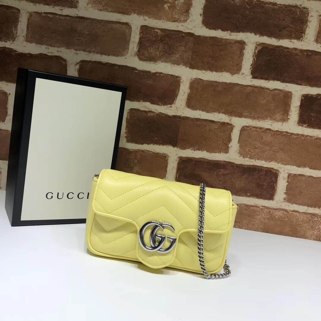 Gucci GG Marmont Matelassé Super Mini Bag 476433