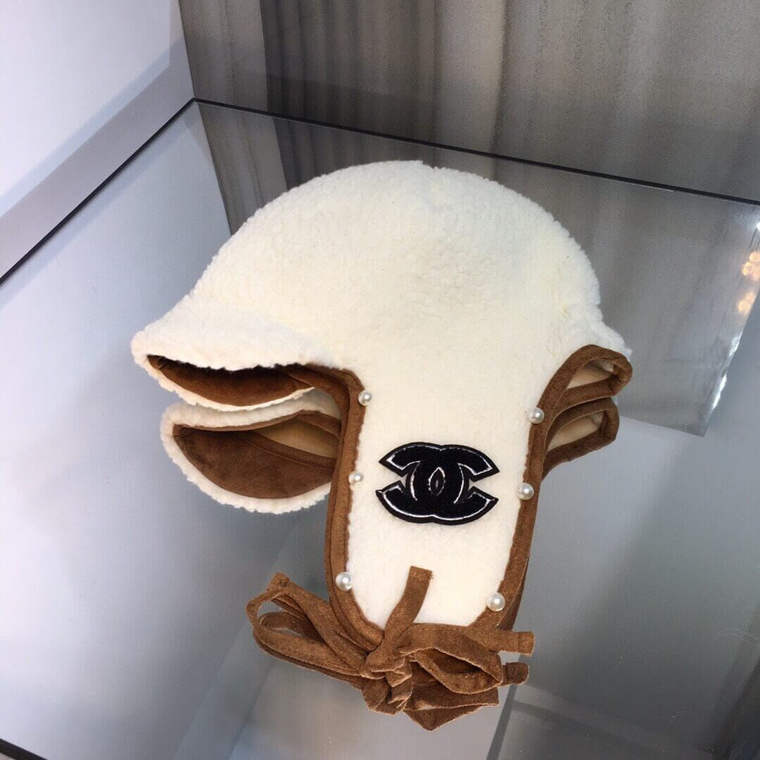 Chanel Wool Beanie D017