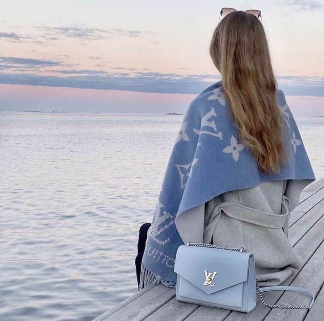 Louis Vuitton Studdy Reykjavik Scarf M76076 Denim Blue