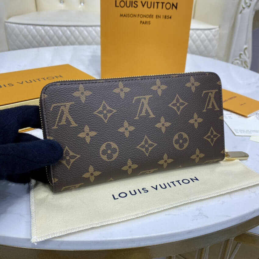 Louis Vuitton Monogram Zippy Wallet M41895 Fuchsia