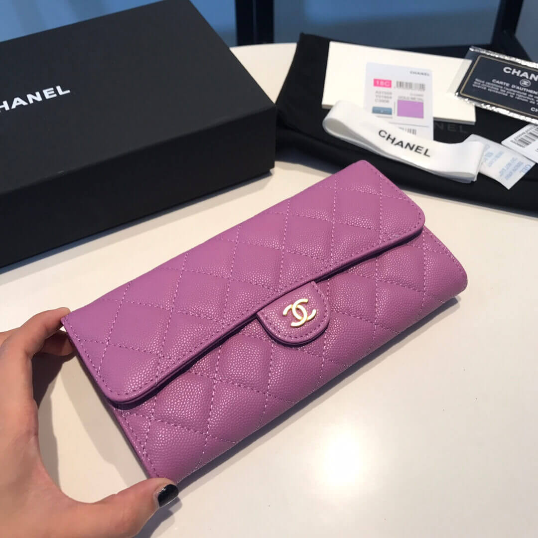 Chanel Grainy Calfskin Classic Bifold Wallet A31505