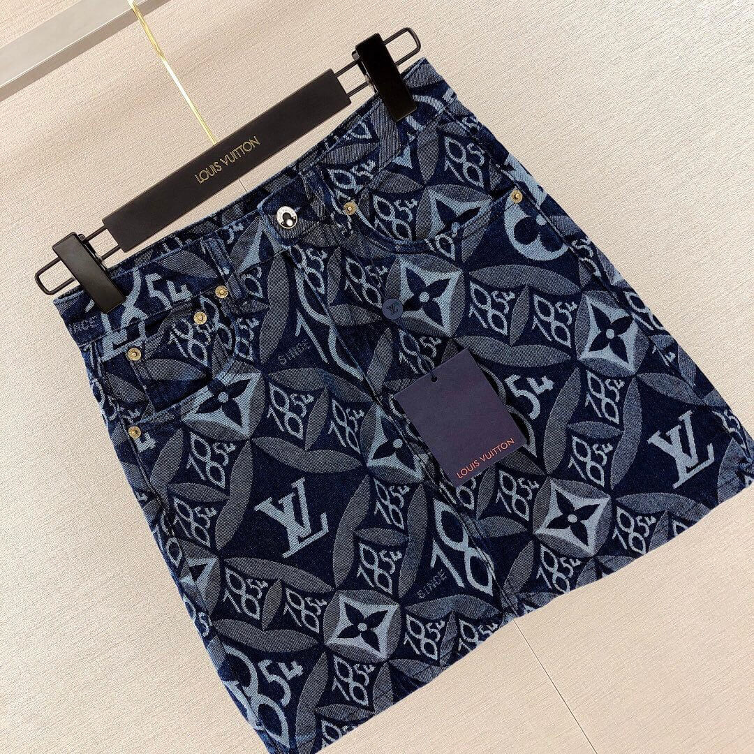 Louis Vuitton Monogram Denim Mini Skirt 1A81VK