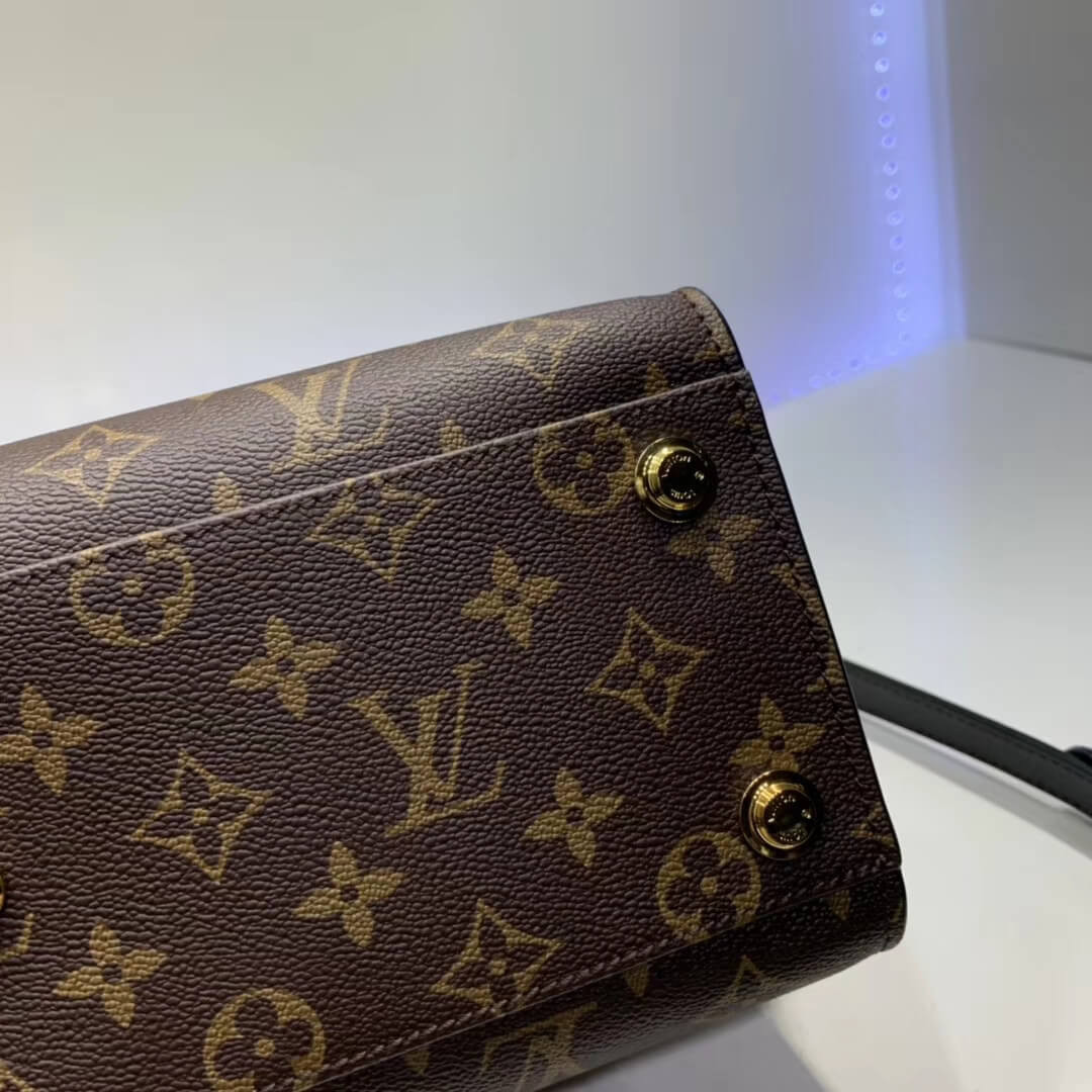 Louis Vuitton On My Side Bag M55933