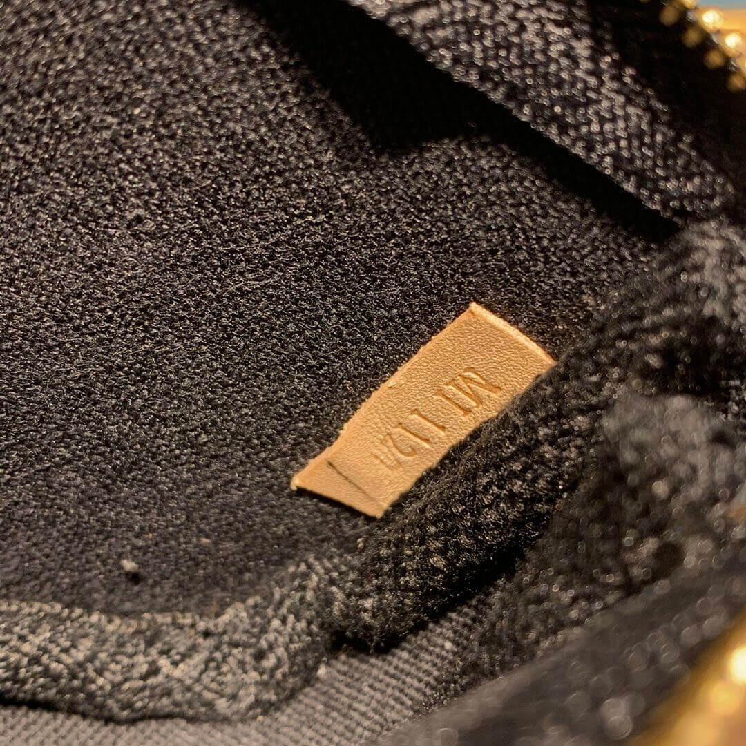 Louis Vuitton Micro Pochette Accessoires M67579 Black