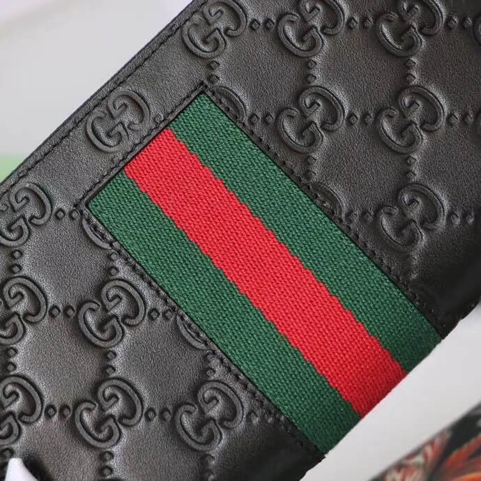 Gucci Signature Web GG Supreme Zip Around Wallet 408831