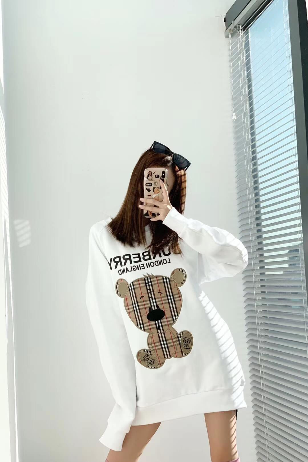 Burberry Thomas Bear Appliqué Cotton Sweatshirt P804