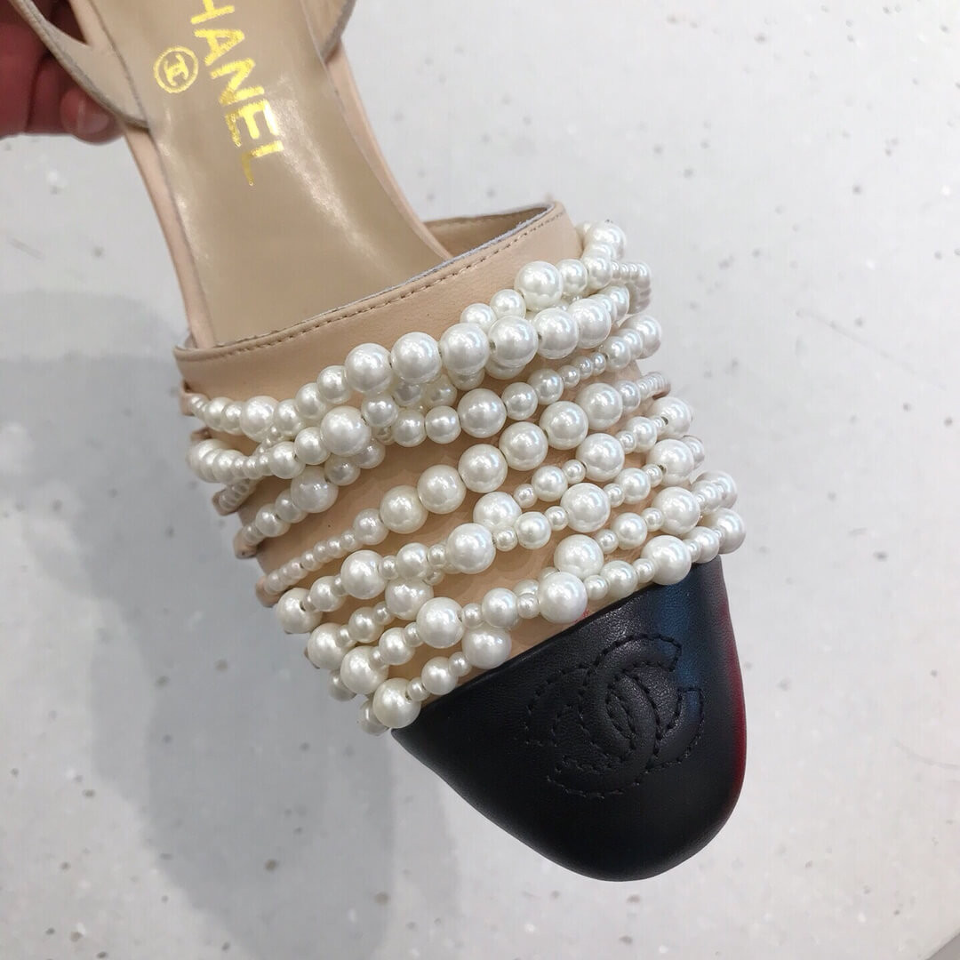 Chanel Pearl Sandals G23578