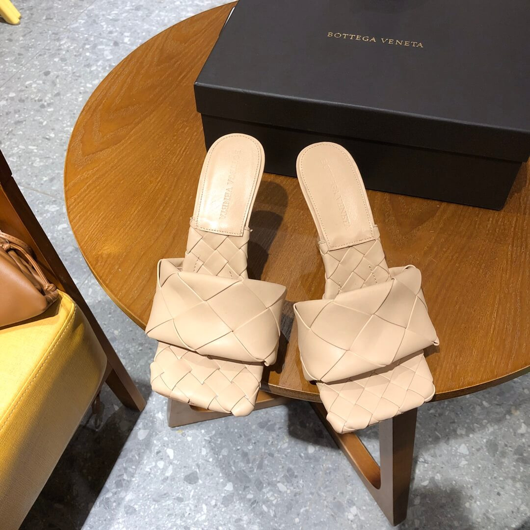 Bottega Veneta Lido Sandals 608854