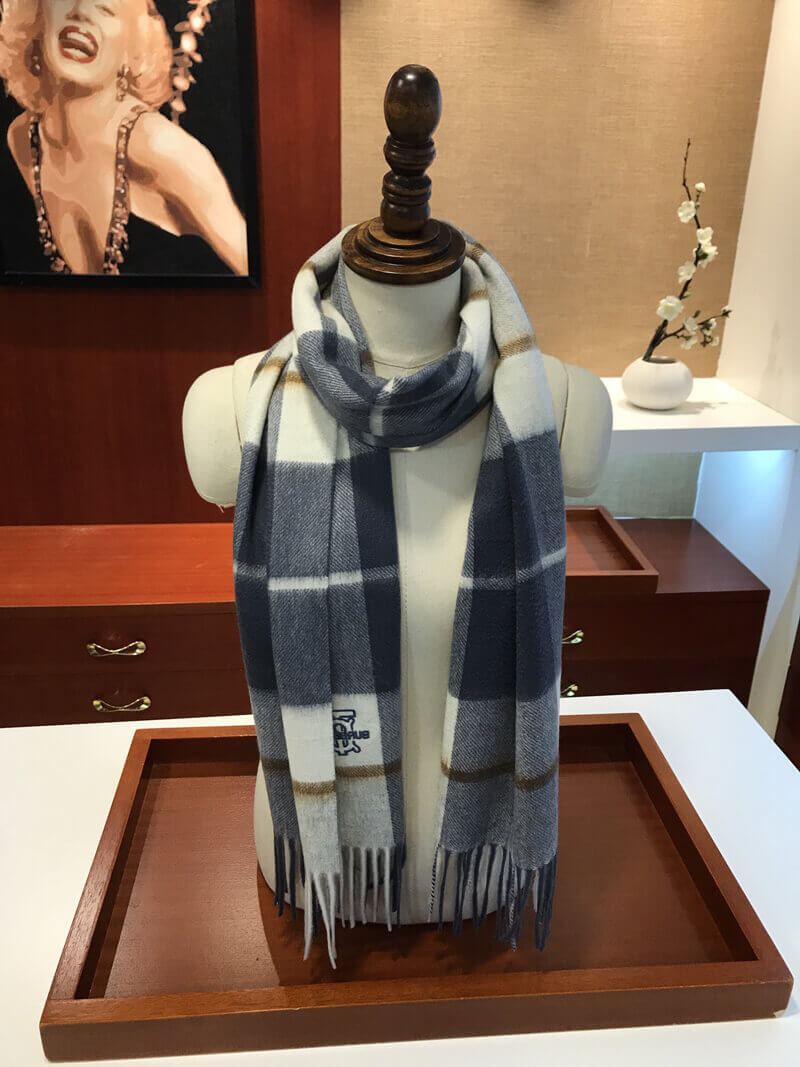 Burberry Unisex Check Wool Scarf 2404