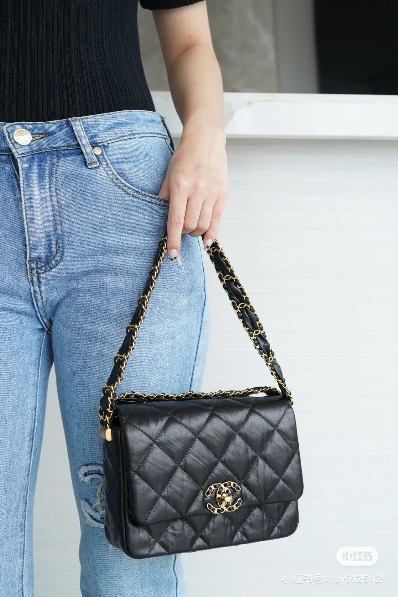 Chanel Lambskin Flap Bag AS4423 Black