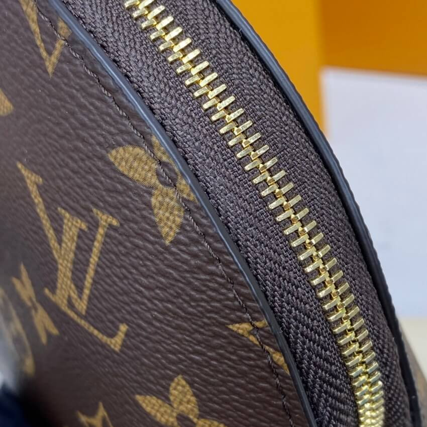 Louis Vuitton Cosmetic Pouch GM M47353