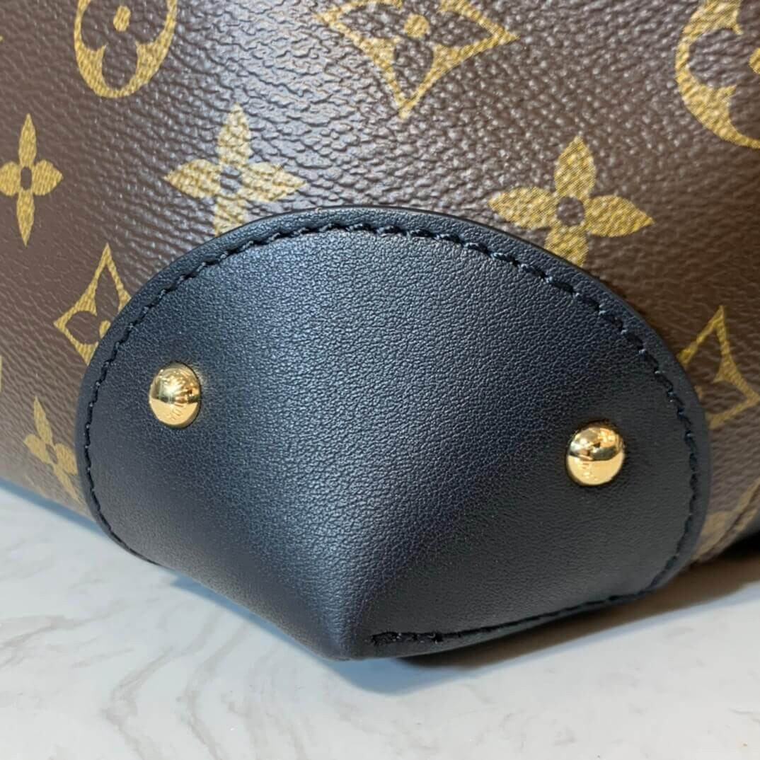 Louis Vuitton Monogram Canvas Triangle Softy M44130