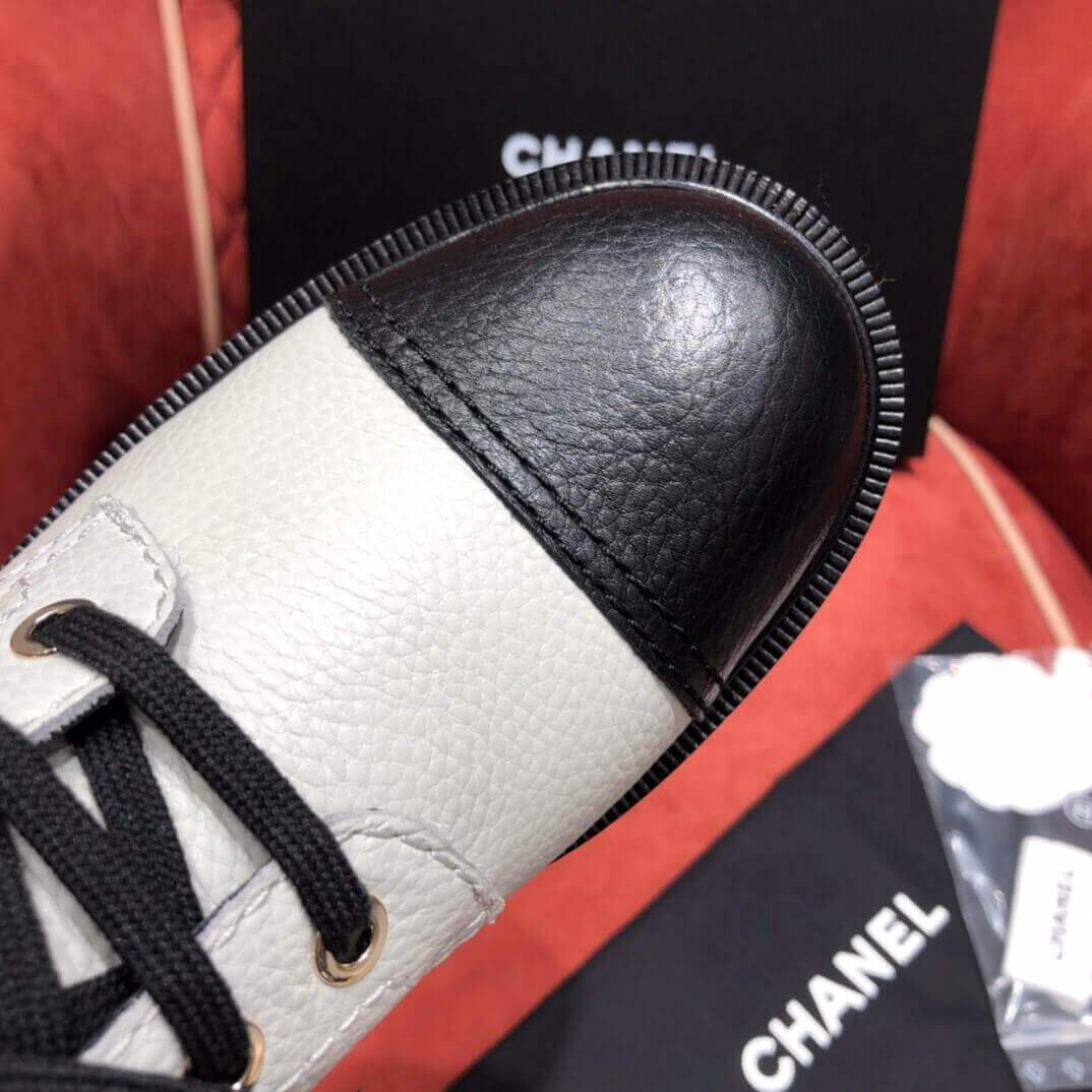 Chanel Pearl Embellished Ankle Boots G36209 Black/White