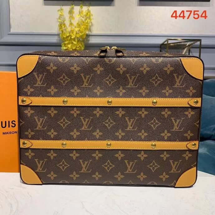 Louis Vuitton Soft Trunk Messenger MM M44754
