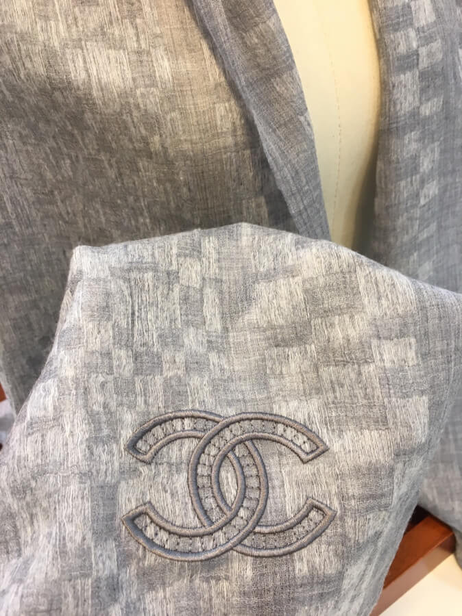 Chanel Cashmere Wool Sequins CC Stole C2677