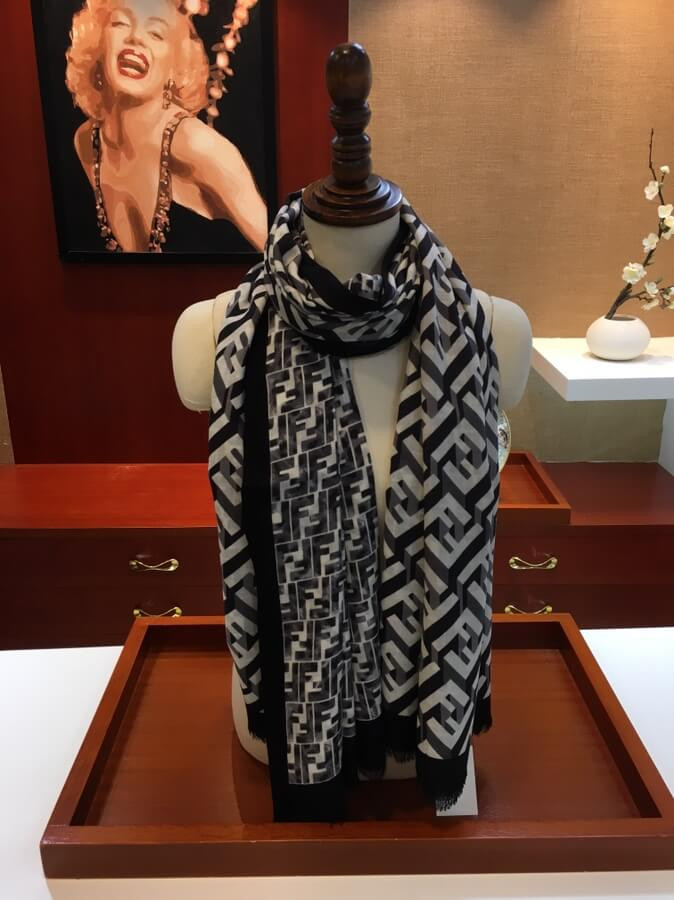 Fendi Cashmere FF Maxi Stole 899A