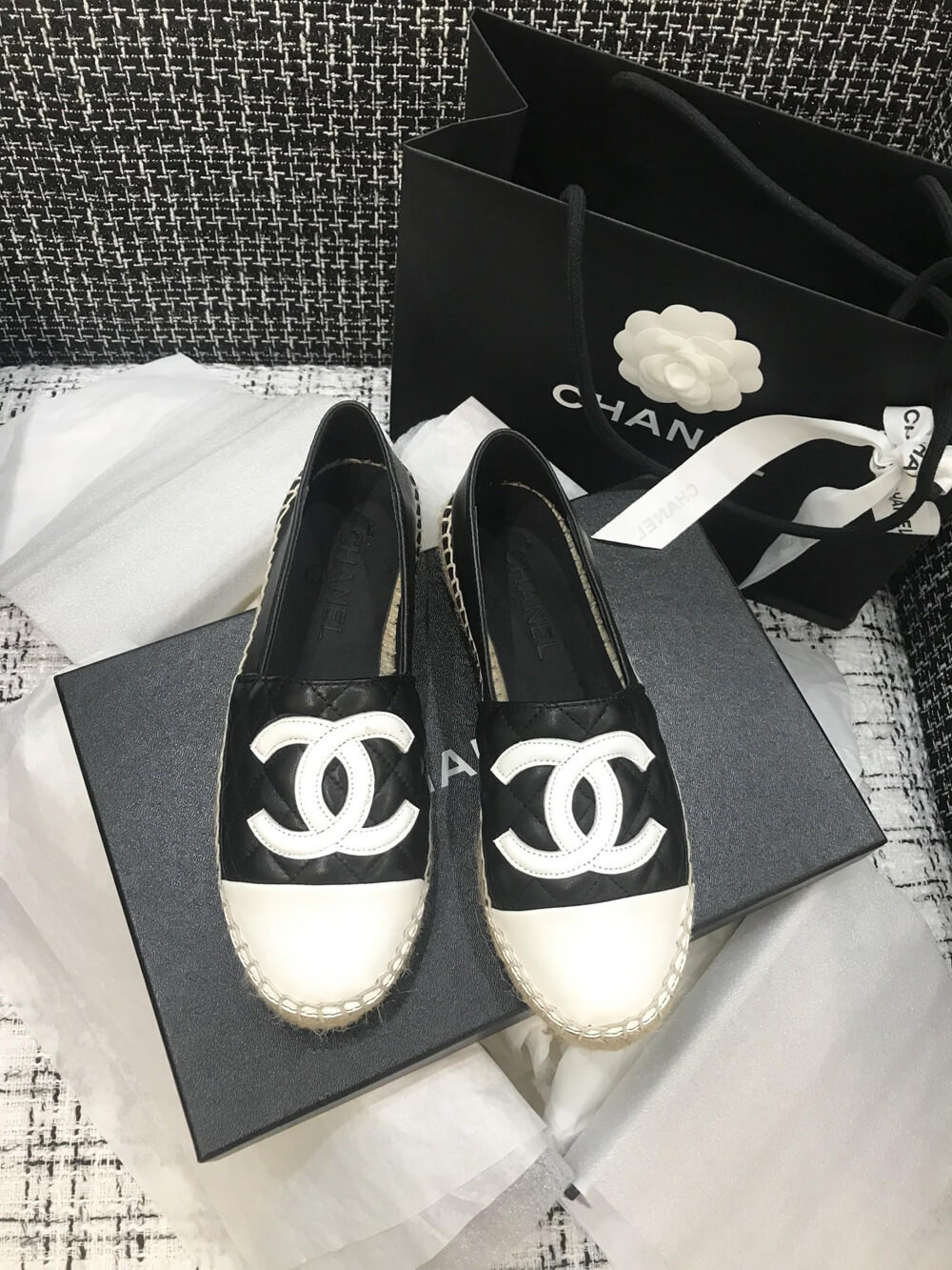 Chanel CC Quilted Espadrilles G29762 Black/8White