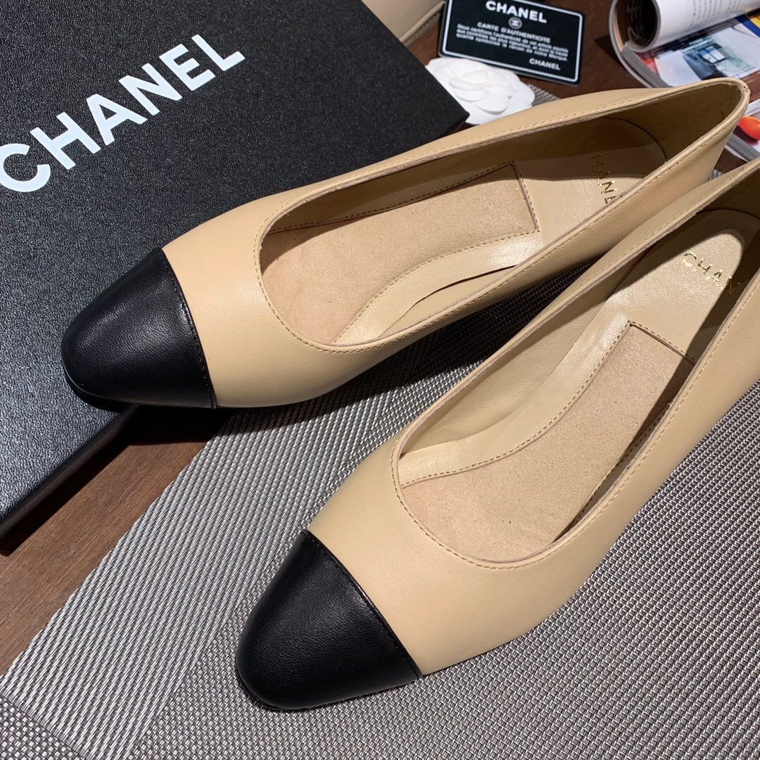 Chanel Klassische Pumps G35802