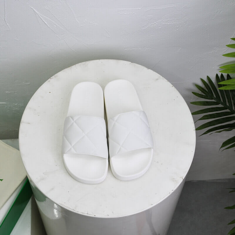 Bottega Veneta BV Slider Sandals 640050