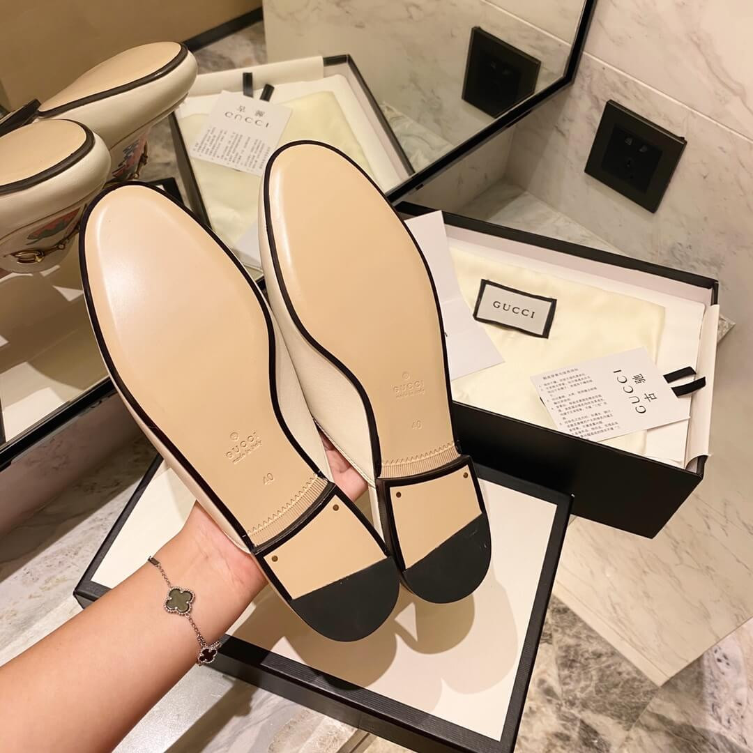 Gucci Princetown Slipper with Gucci Strawberry 580082