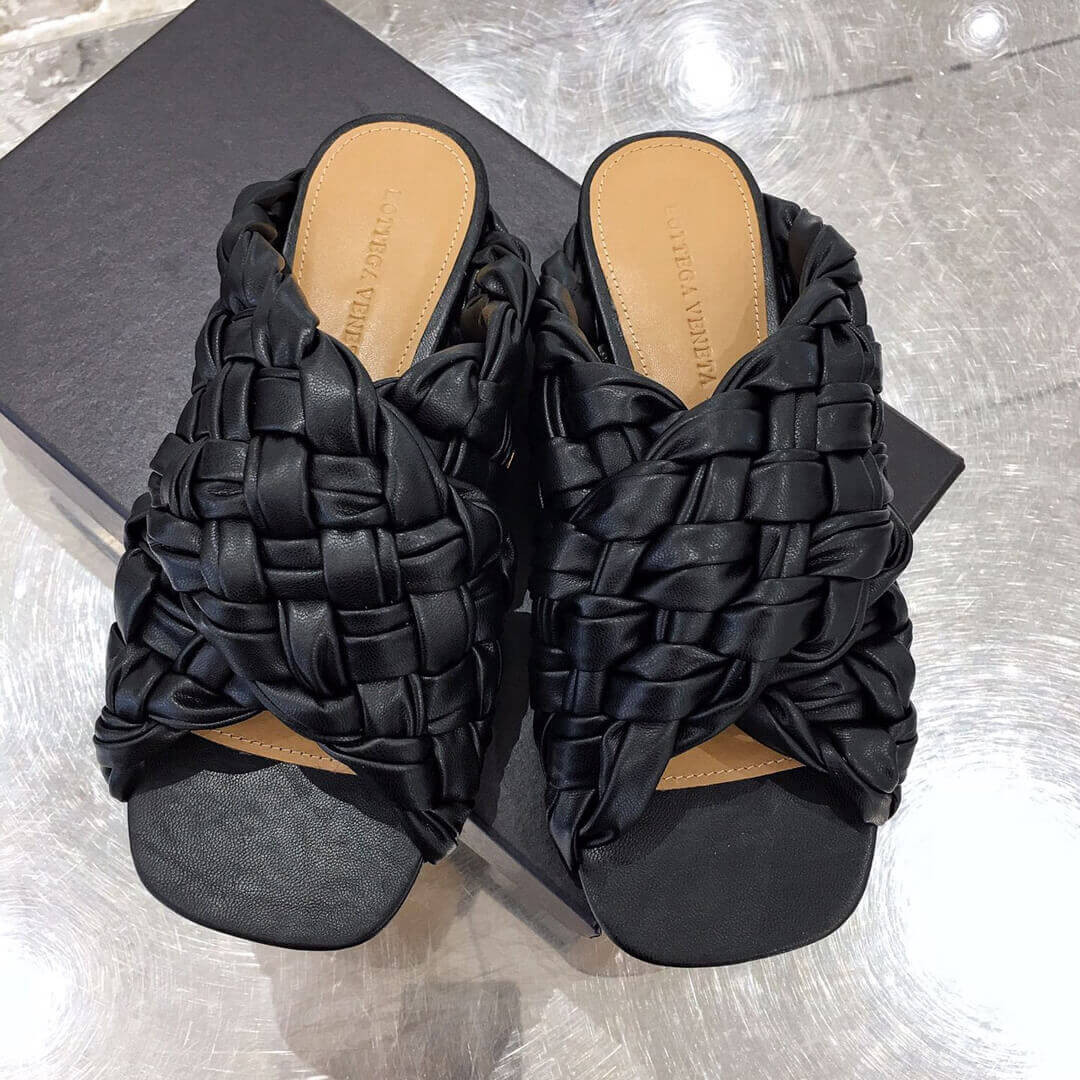 Bottega Veneta BV Board 631935