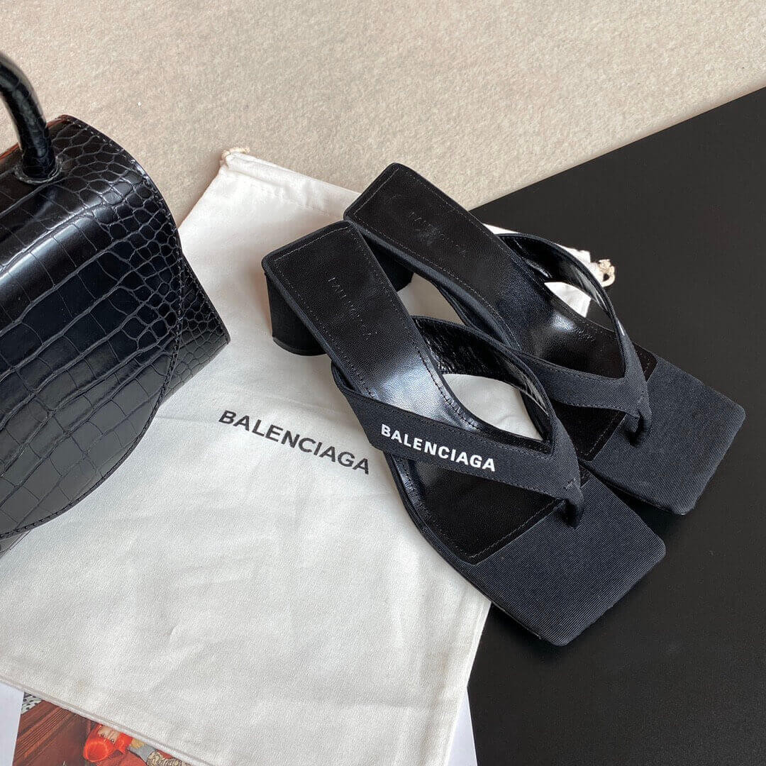 Balenciaga Logo T-bar sandals 434344-1