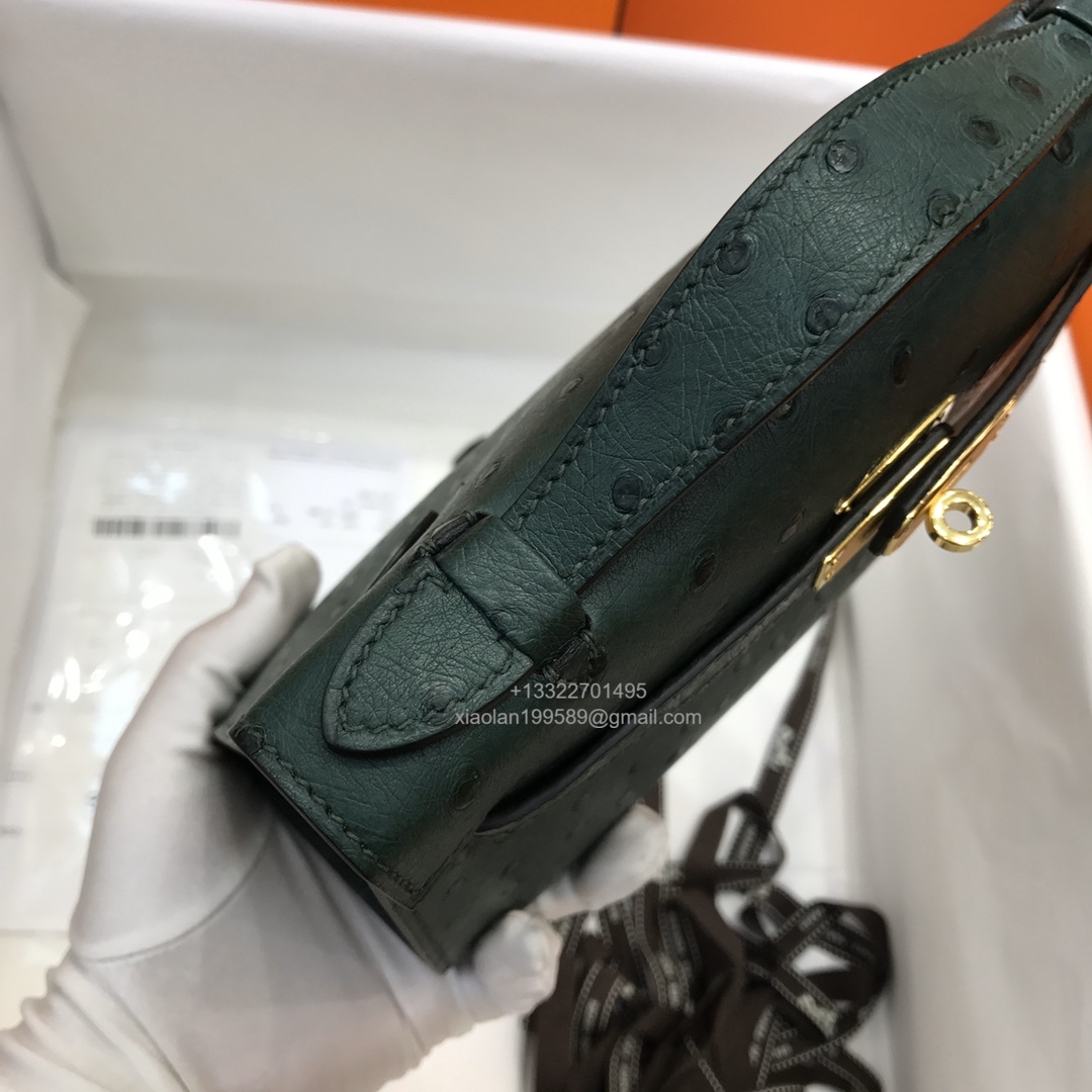 Hermès Kelly Pochette Clutch Bag, South African KK ostrich leather, fully handmade haute couture – Dark Green