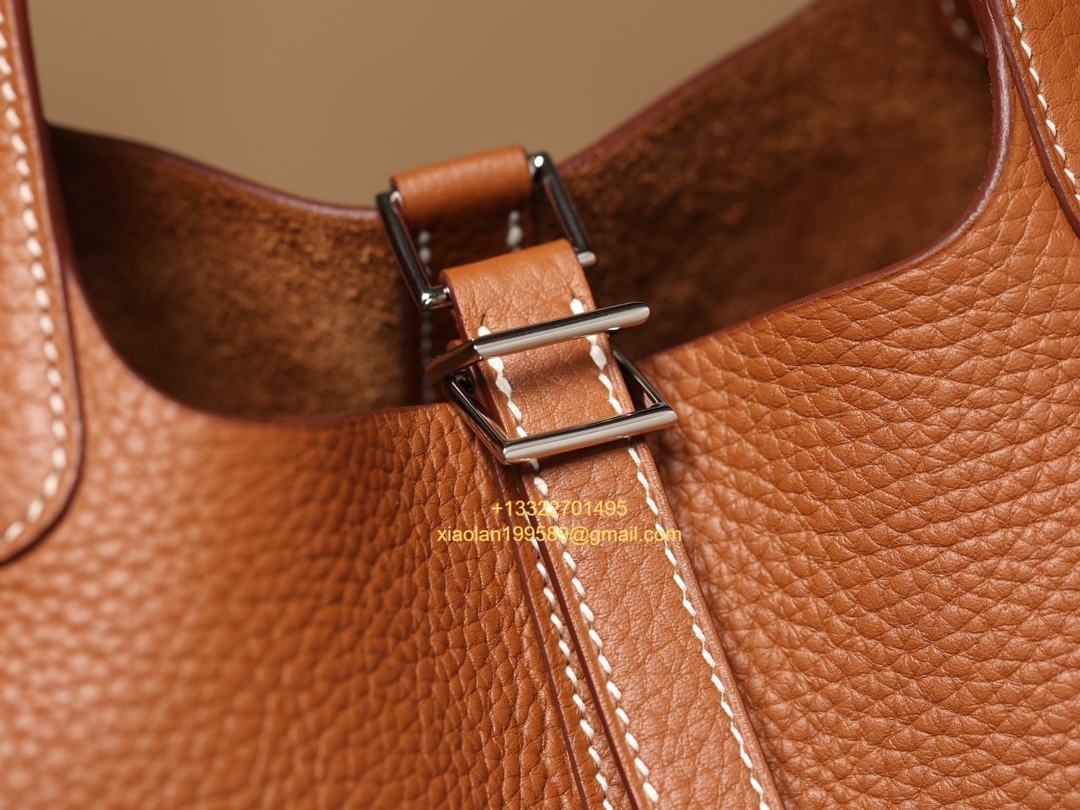 Hermès Picotin 18/22 in Clemence Leather, Hand-stitched with Beeswax Thread, High-end Customization - Gold Brown.