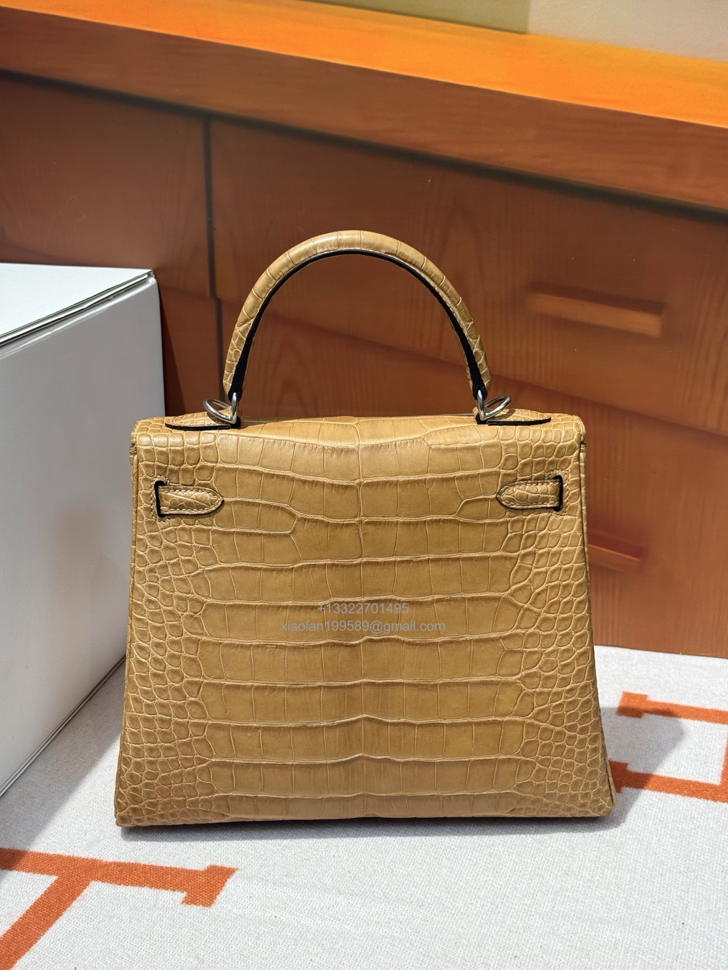 Hermès Kelly 25/28/32cm in Crocodile Leather, Fully Handmade Premium Private Customization-Milk Tea Color
