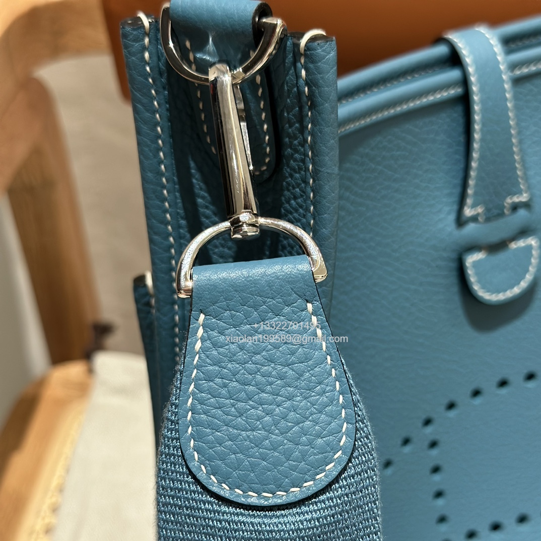 Hermès Evelyne Bag in Clemence Leather, Premium Handcrafted Customization – Denim Blue.