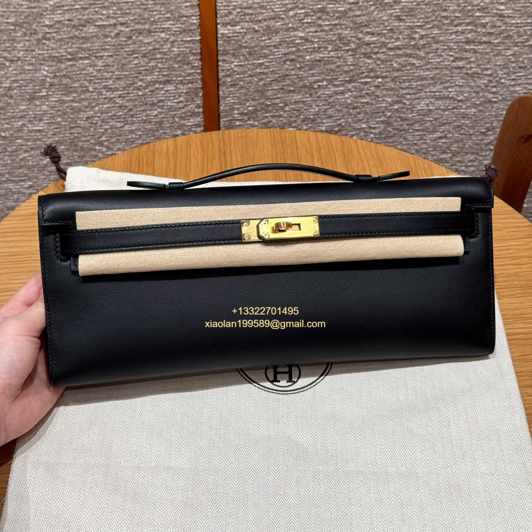 Hermès Kelly Cut Clutch in Black, made from original French-imported Swift leather. Premium fully handcrafted exclusive customization.