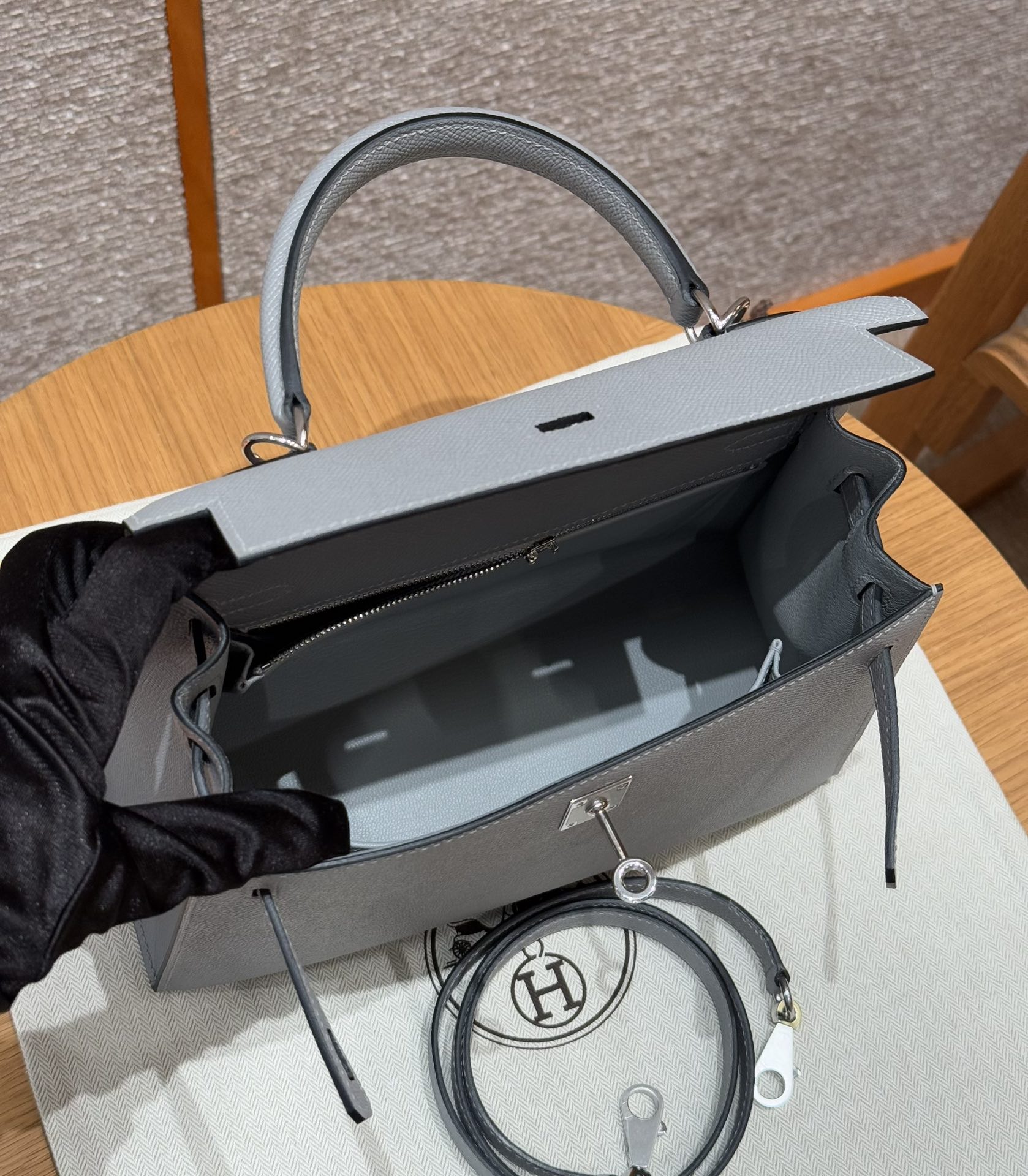 Hermès Kelly Handbag in  Linen Blue Epsom Cowhide Leather, Purely Handcrafted, High-End Customization Edition