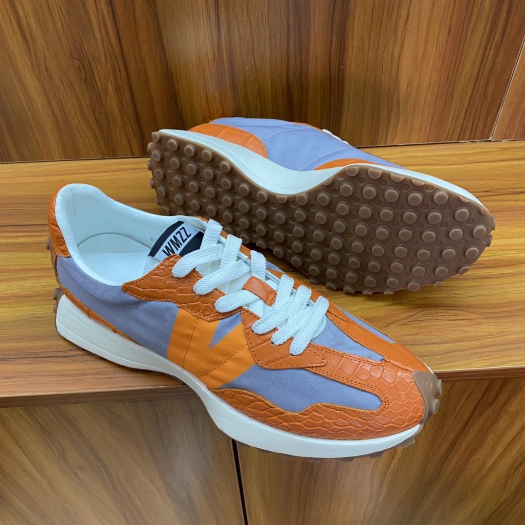 Handcrafted Luxury Private Customization High-Quality Crocodile Leather Shoes, available for customization in various colors and sizes.