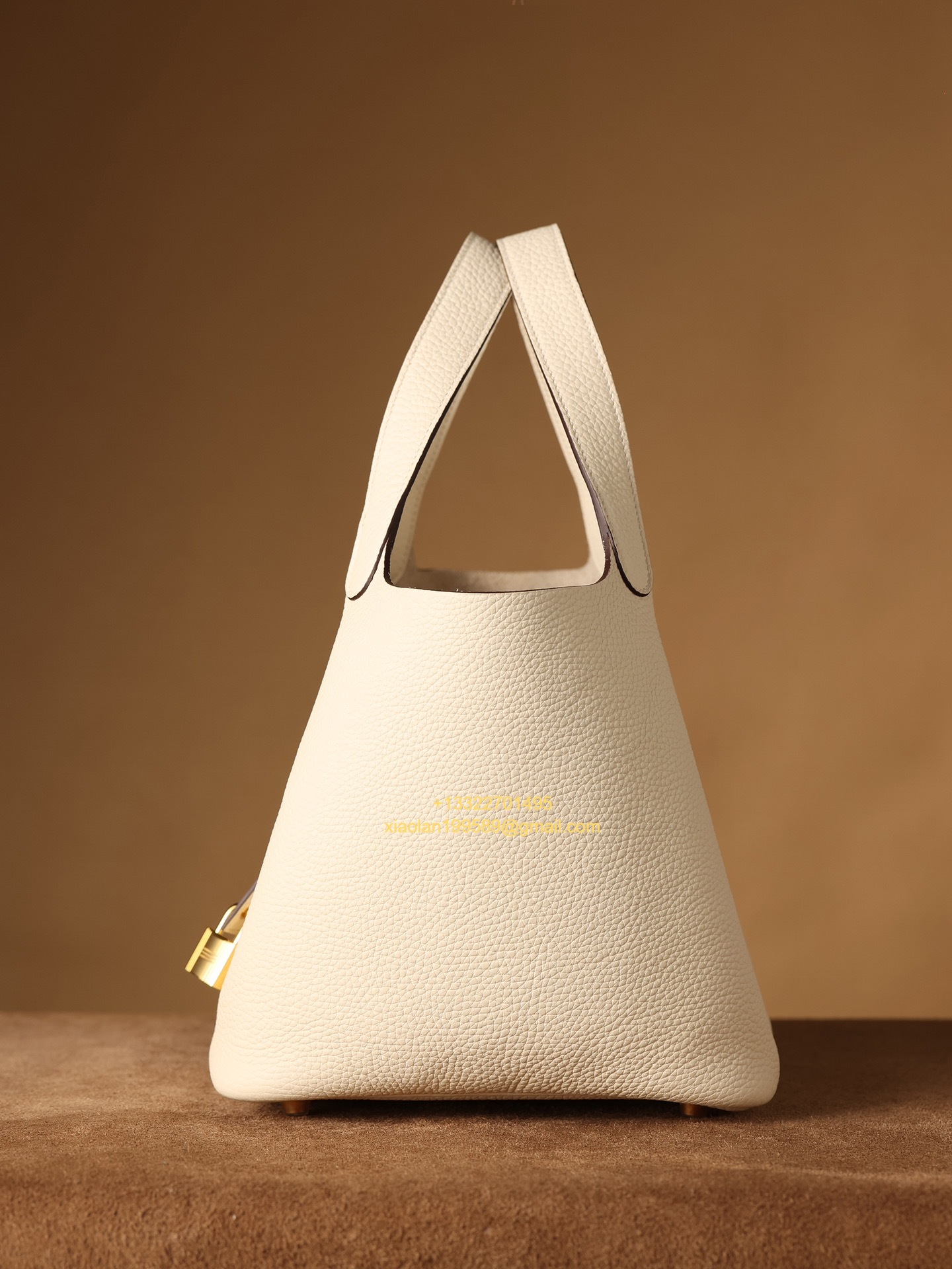 Hermès Picotin 18/22 in Clemence Leather, Hand-stitched with Beeswax Thread, High-end Customization - Cream White.