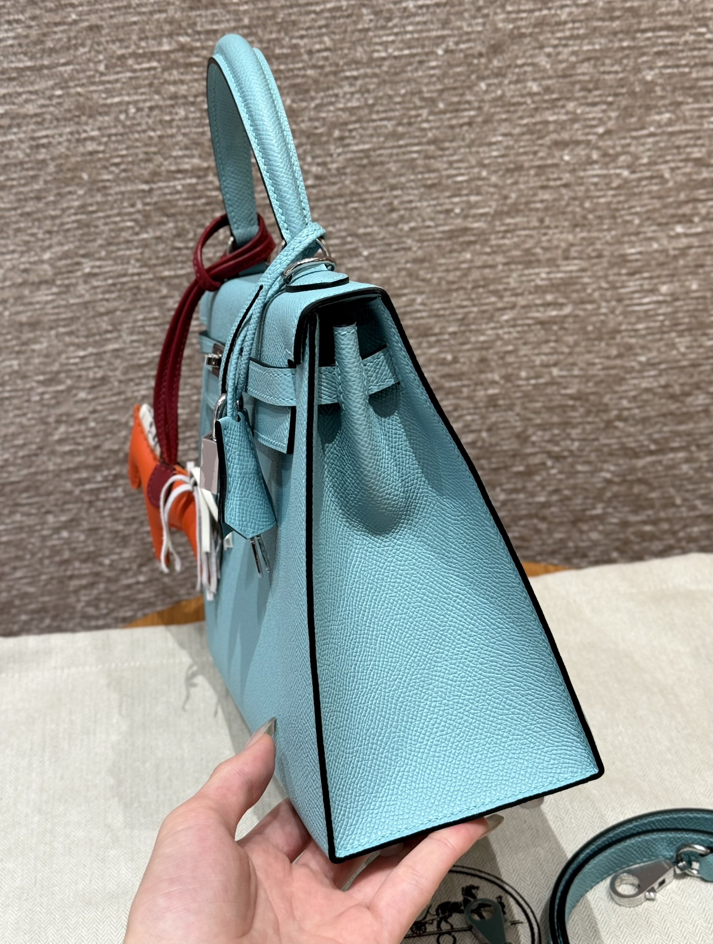 Hermès Kelly Handbag in Blue atoll Epsom Cowhide Leather, Purely Handcrafted, High-End Customization Edition