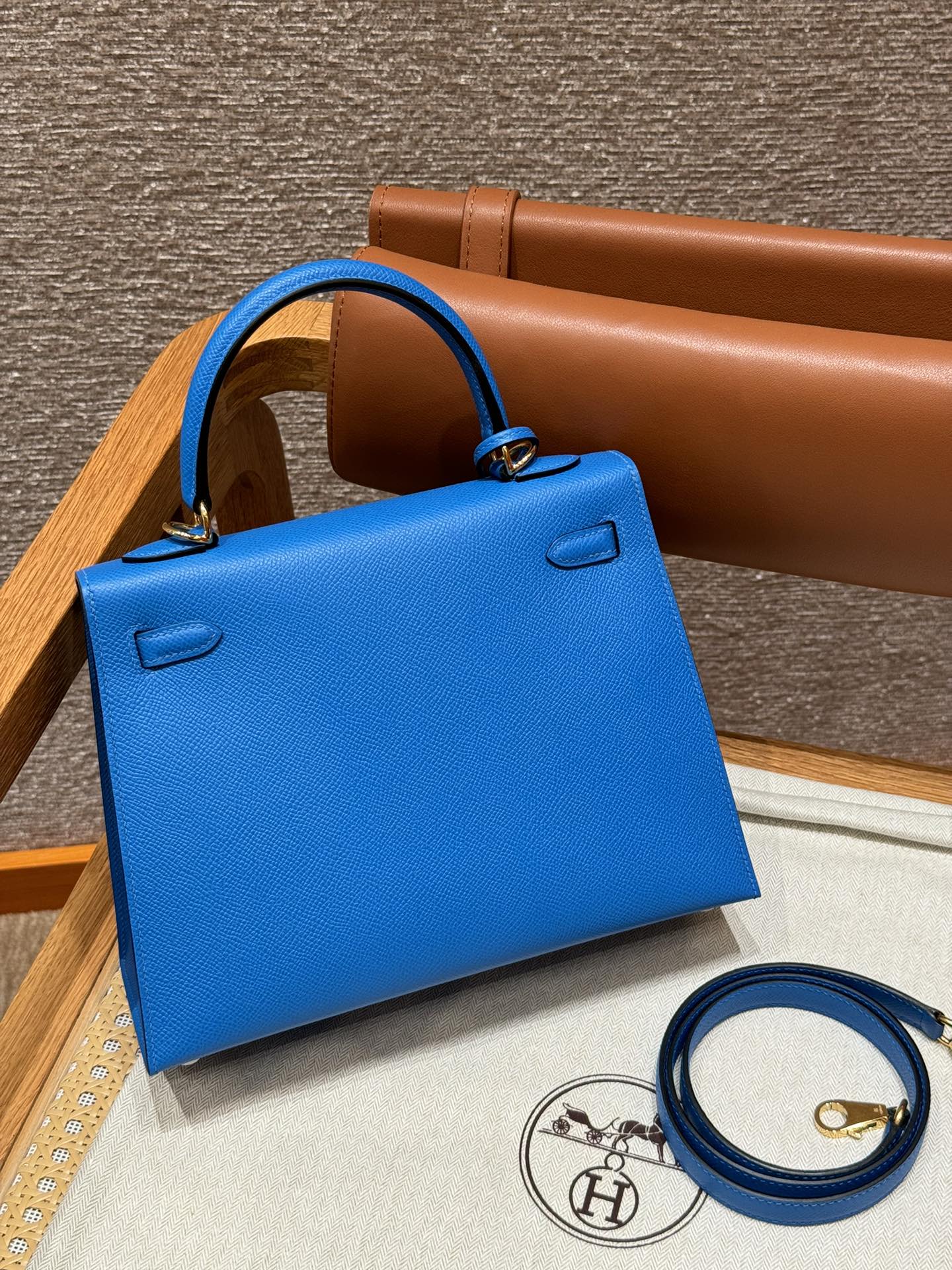 Hermès Kelly Handbag in Royal Blue  Epsom Cowhide Leather, Purely Handcrafted, High-End Customization Edition