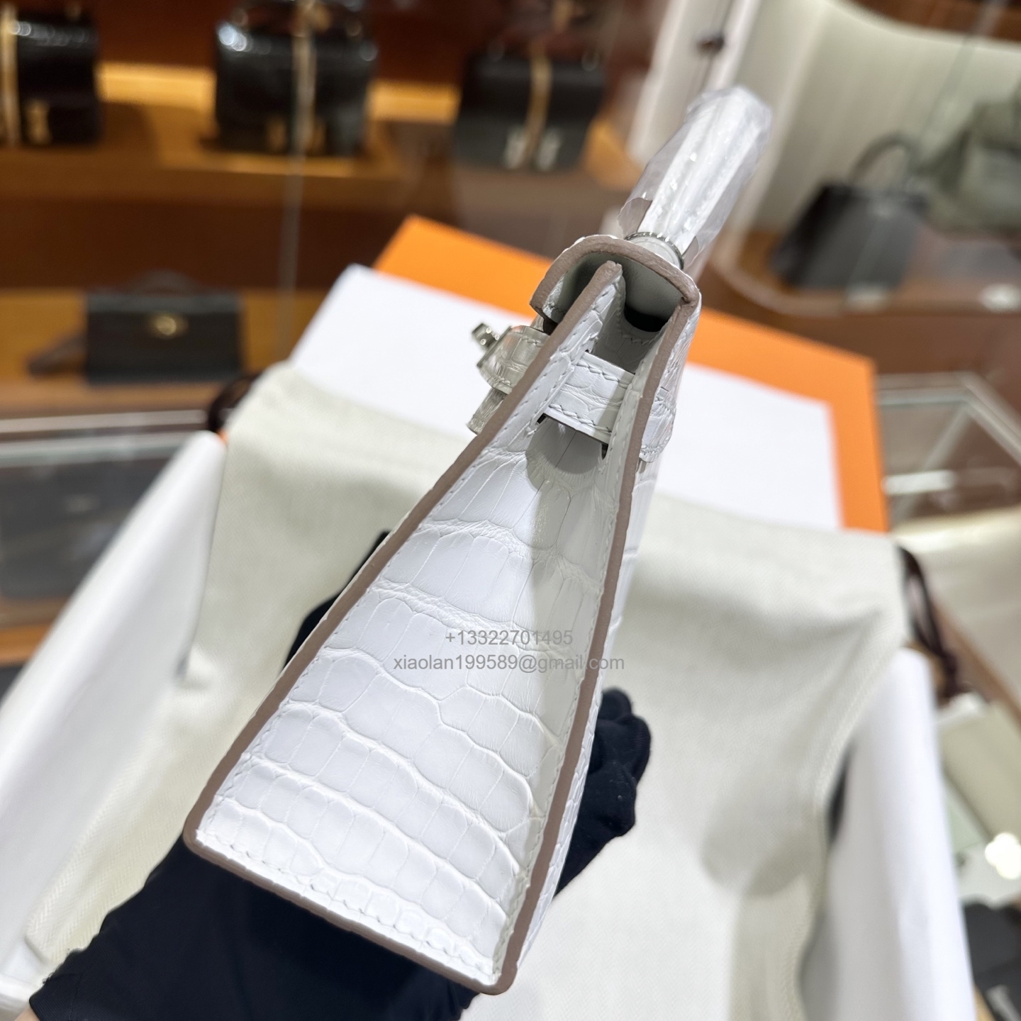 Hermès Mini Kelly in Crocodile Leather, Fully Handmade Premium Private Customization – Cream White