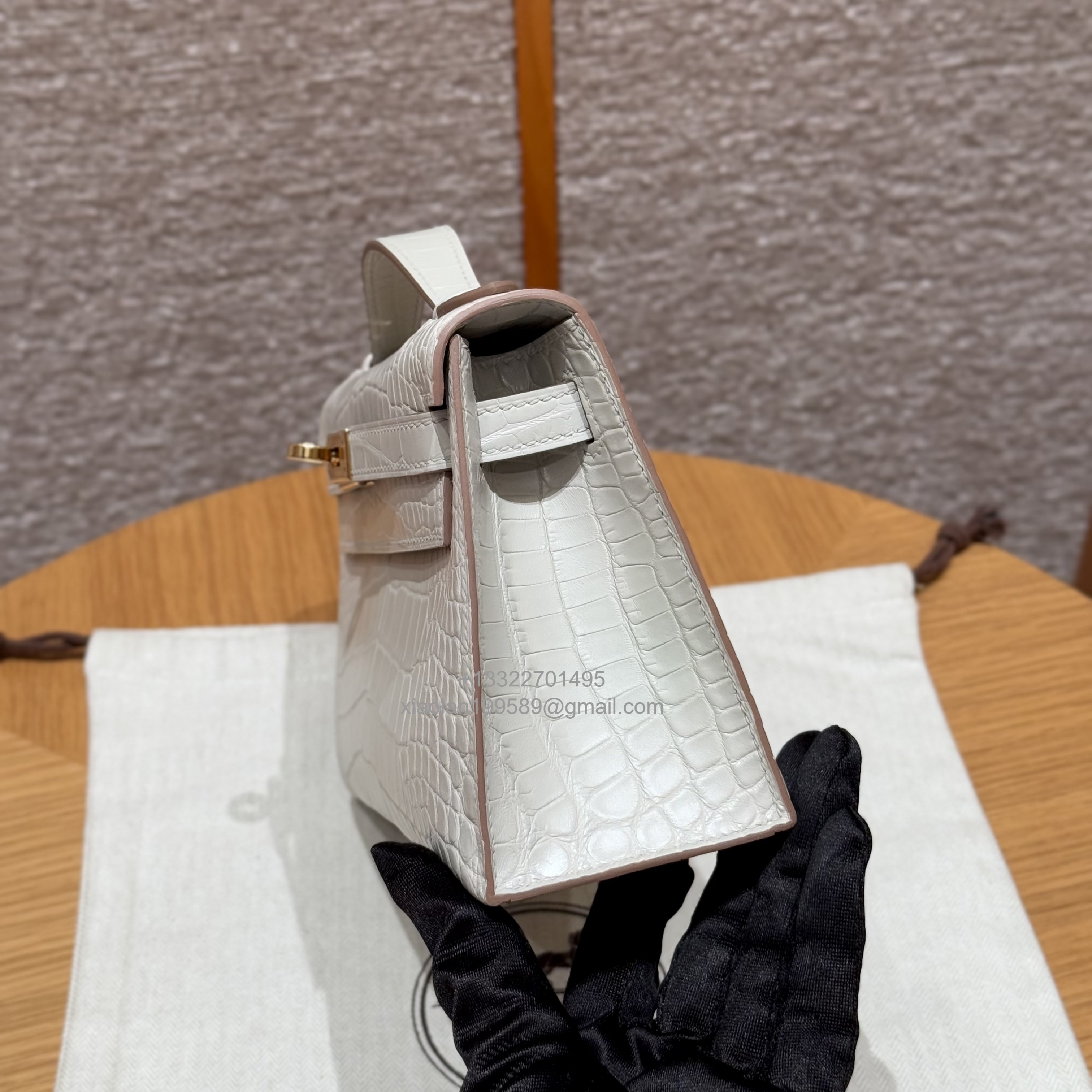 Hermès Kelly Pochette Clutch Bag Matte Crocodile Leather . Fully Handmade Premium Customization – Concrete Grey