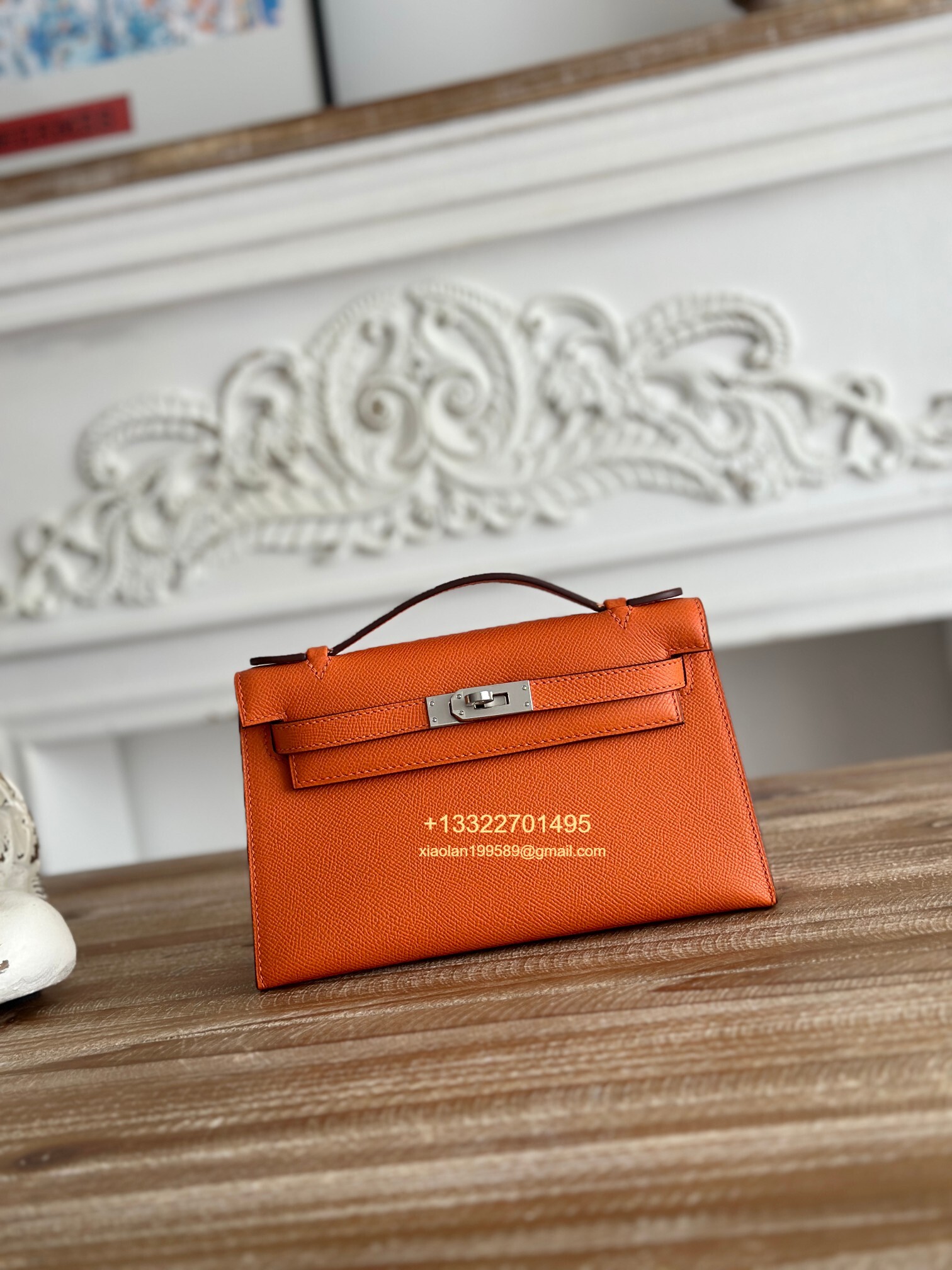 Hermès Mini Pochette Kelly in Orange Made from the most classic Epsom Leather, Imported Purely Handcrafted with Waxed Thread Stitching, High-End Customization