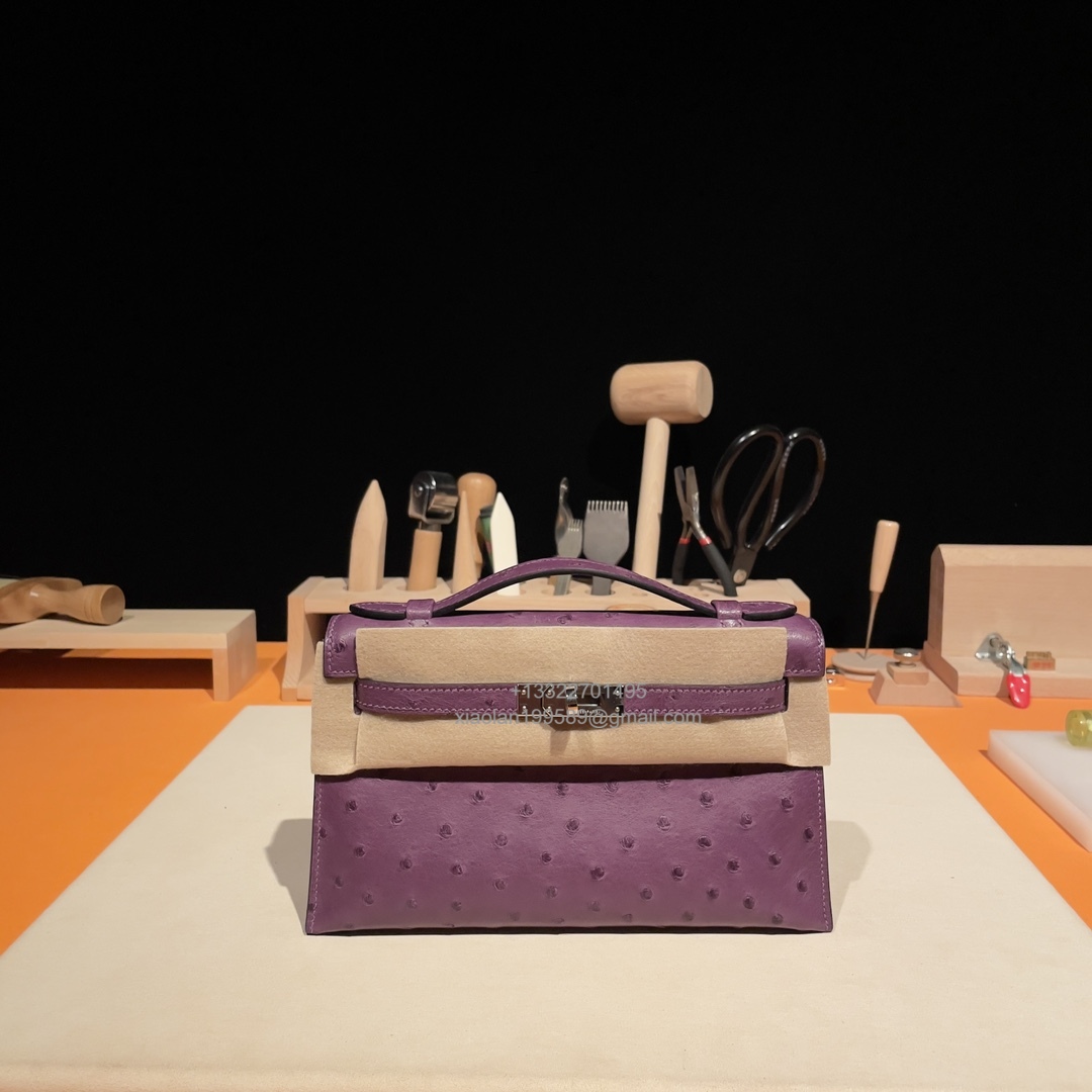 Hermès Kelly Pochette Clutch Bag, South African KK ostrich leather, fully handmade haute couture – Anemone Purple