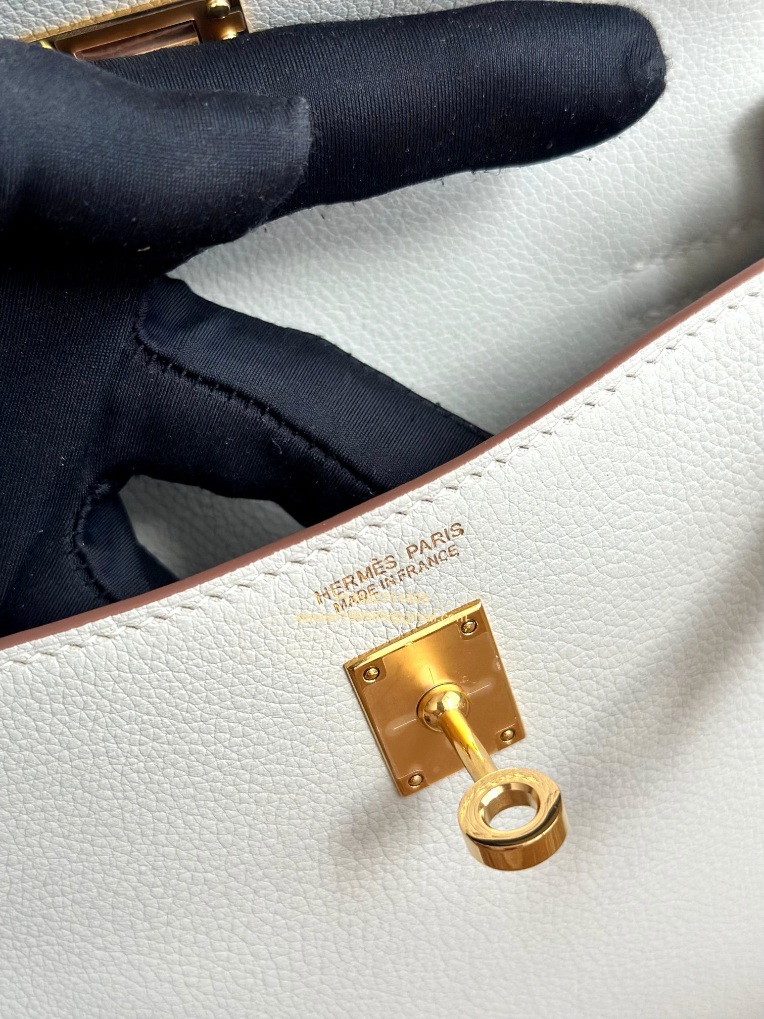 Hermès Swift Kelly Danse Bag in Pearl Grey, Fully Handmade High-end Customization.