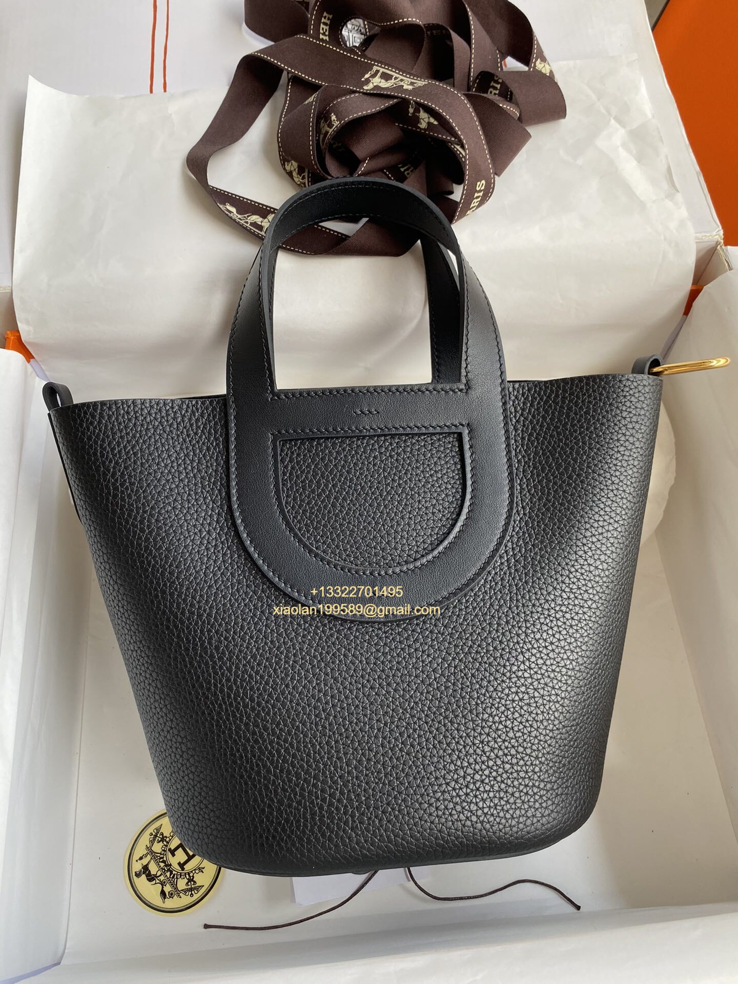 Hermès In-The-Loop 18/23 Bag in Taurillon Clemence (TC) and Swift Leather, Hand-stitched with Beeswax Thread, High-end Customization. Color: Black.