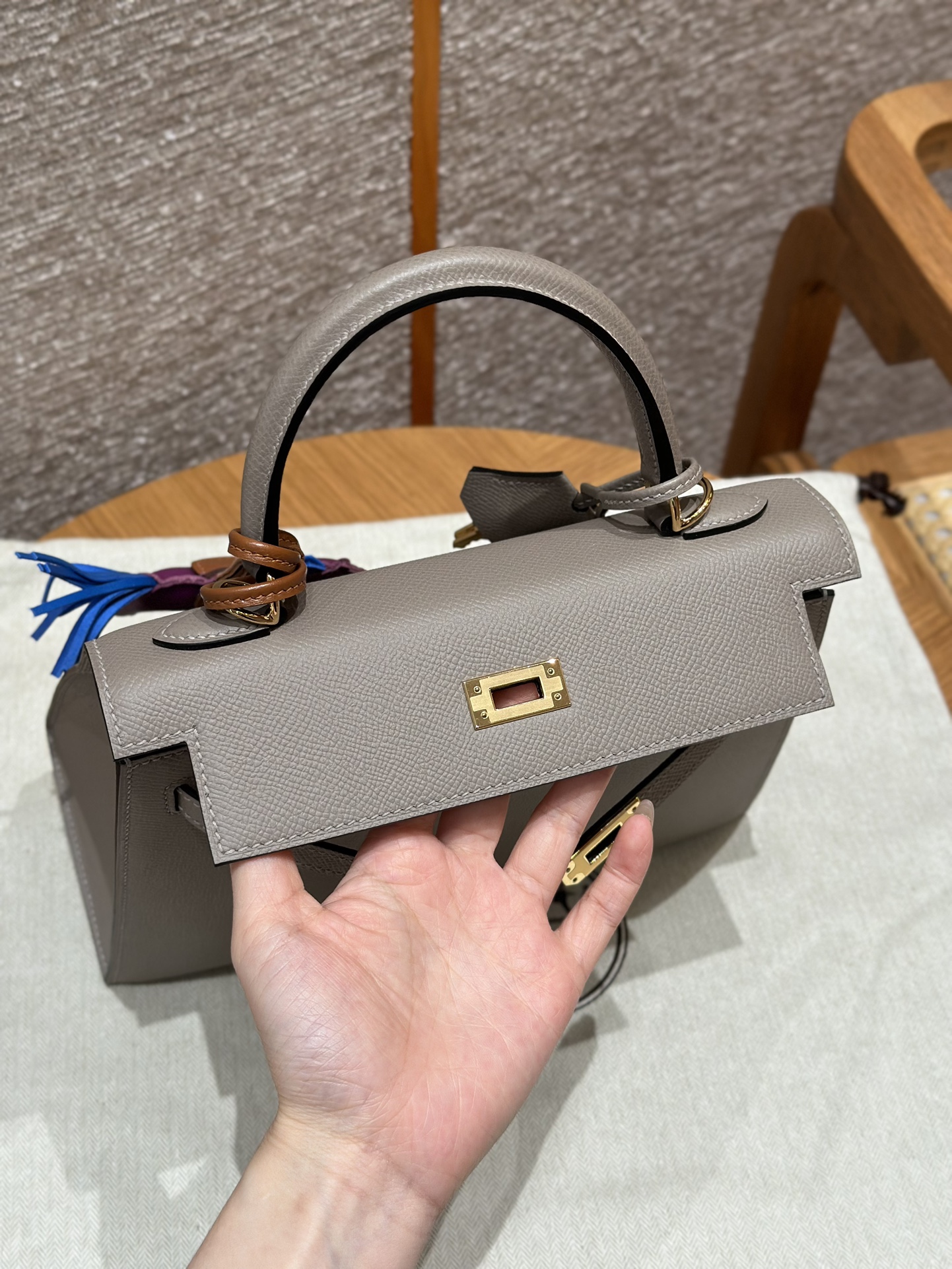 Hermès Kelly Handbag in Asphalt Grey  Epsom Cowhide Leather, Purely Handcrafted, High-End Customization Edition